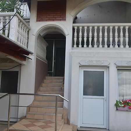 Prenociste Orhideja Hotel Odzak ภายนอก รูปภาพ