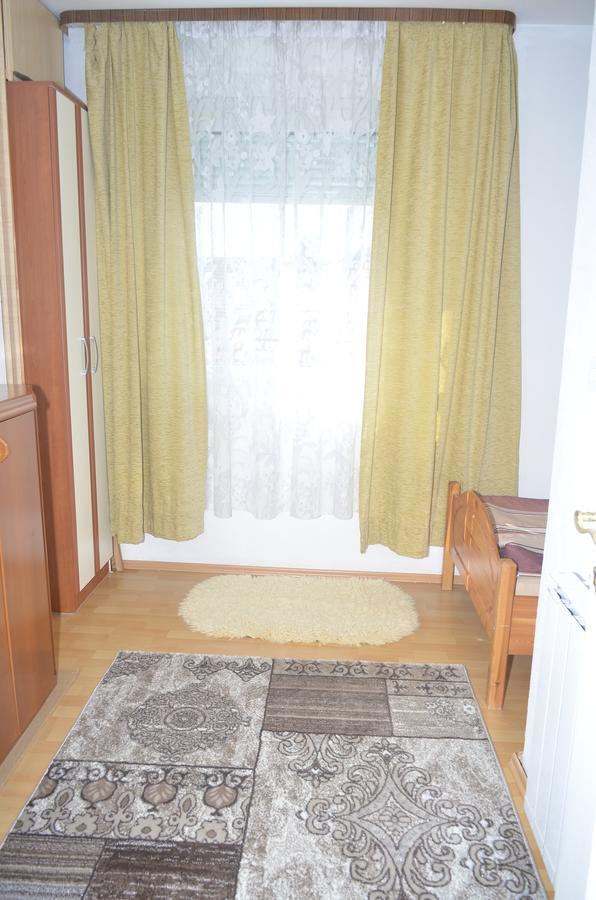 Prenociste Orhideja Hotel Odzak ภายนอก รูปภาพ