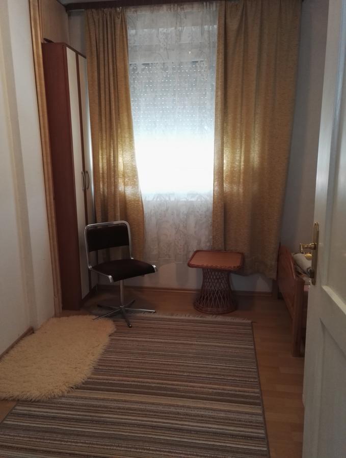 Prenociste Orhideja Hotel Odzak ภายนอก รูปภาพ